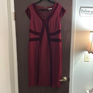New York & Company Red and Black Sheath Midi Dress V-Neck Cocktail